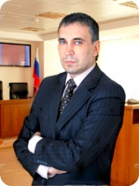 адвокат Геннадий Ефремов